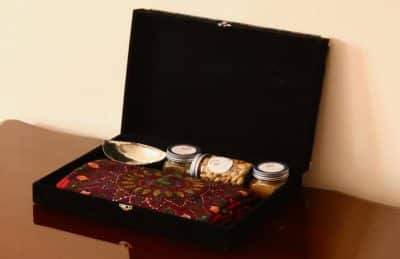 پک هدیه اداری